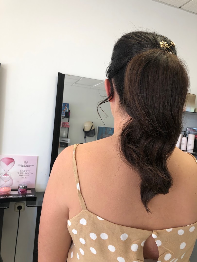 Salón de Belleza Yago · Fotos 12